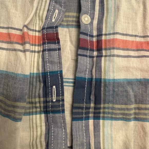 Hollister women’s sheer Multicolor Plaid Shirt - Picture 3 of 5